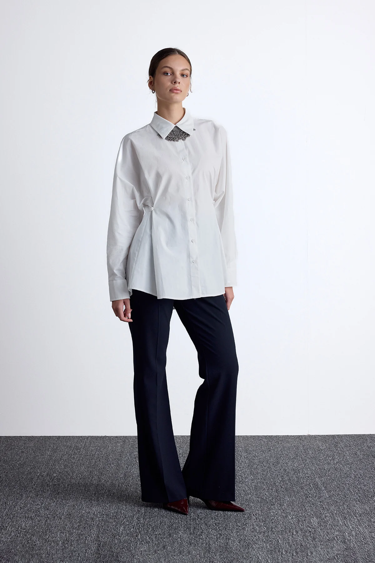 Adjustable Waist Shirt Ecru - Image 20
