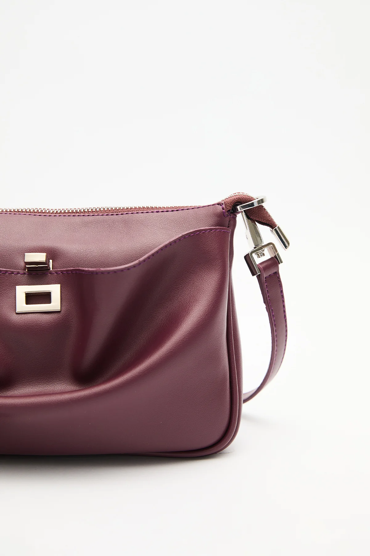 Arte Mini Baguette Bag Cherry Red - Image 5