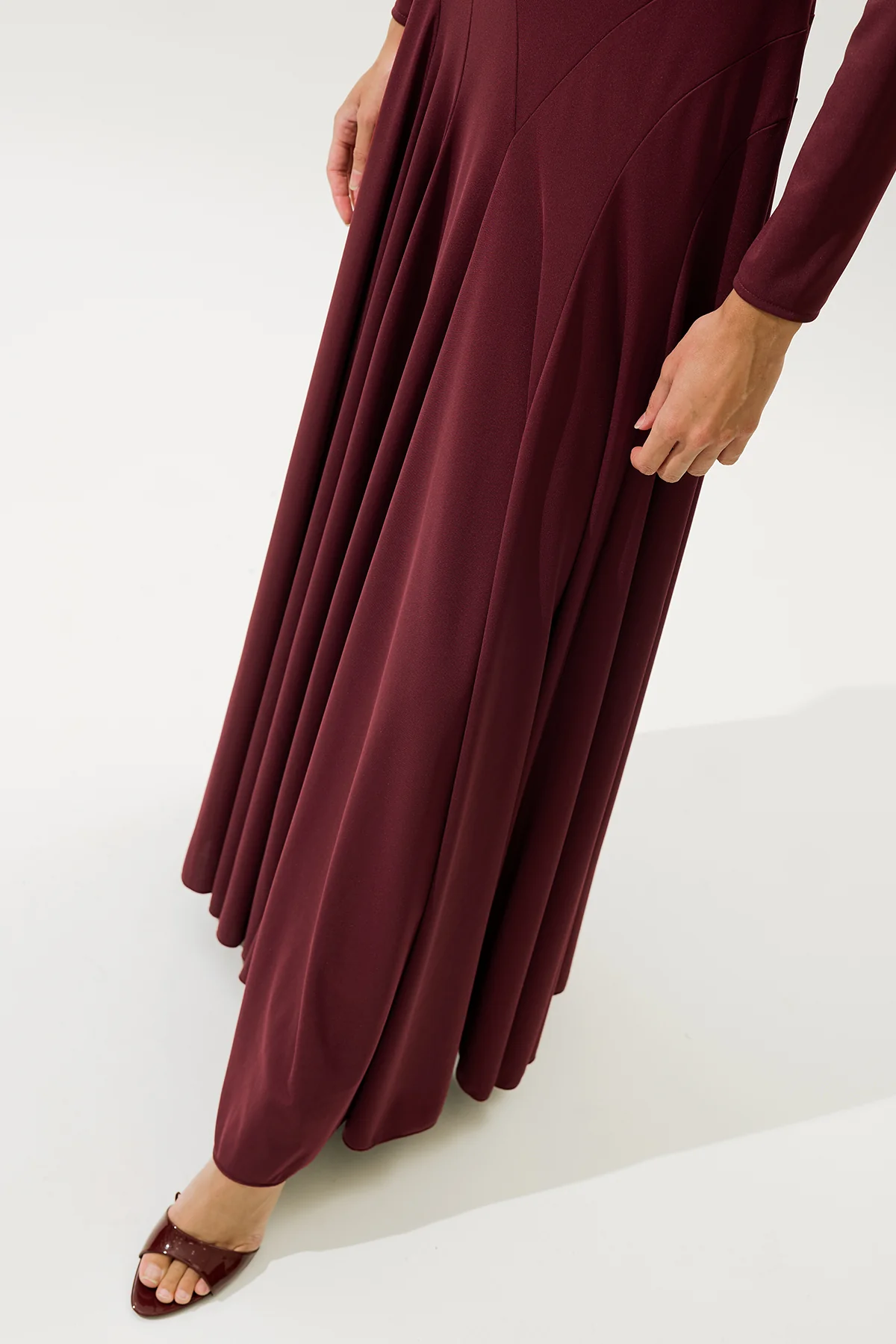 Asia Evening Dress Burgundy - Image 4
