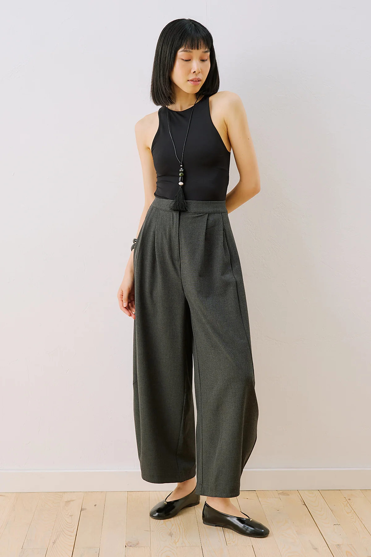 Balloon Leg Fabric Trousers Anthracite - Image 5
