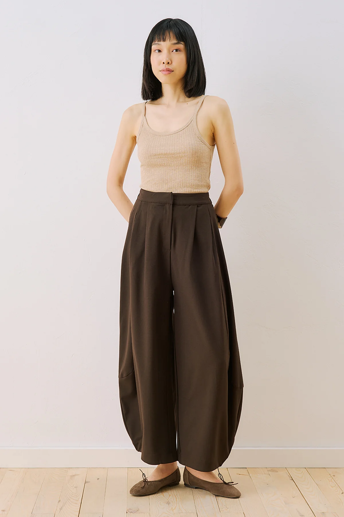 Balloon Leg Fabric Trousers Brown