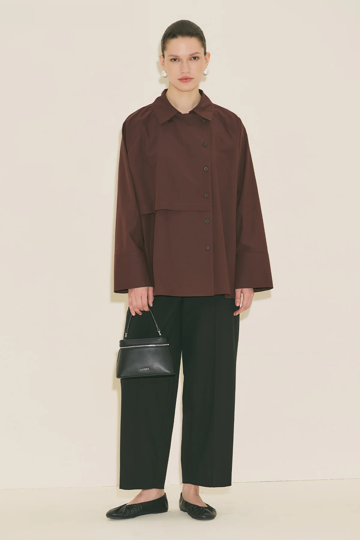 Barrel Leg Trousers Black - Image 5