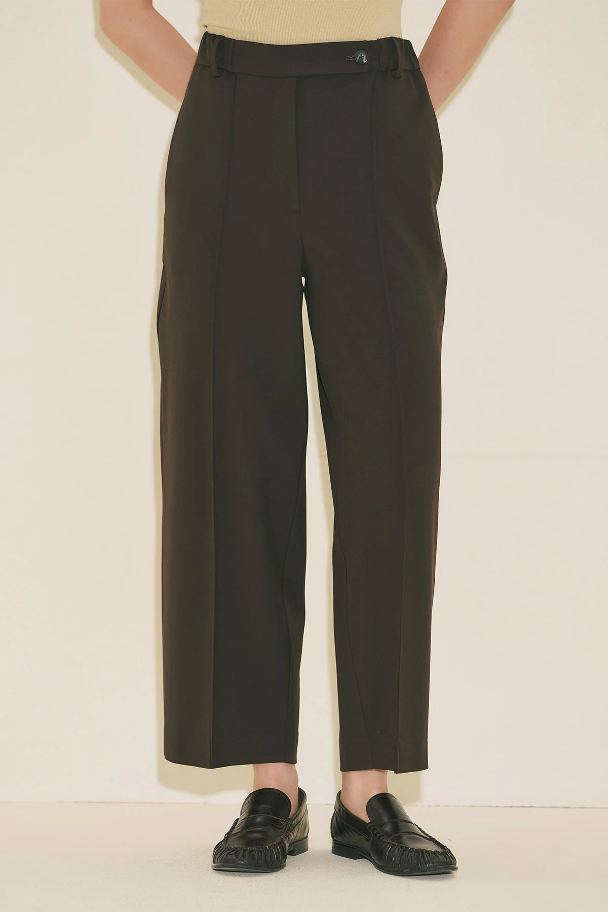 Barrel Leg Trousers Dark Brown - Image 11