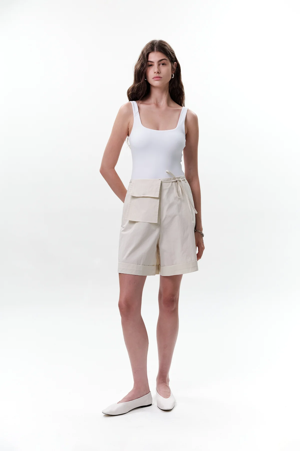 Belted Shorts With Pockets Stone - Image 4