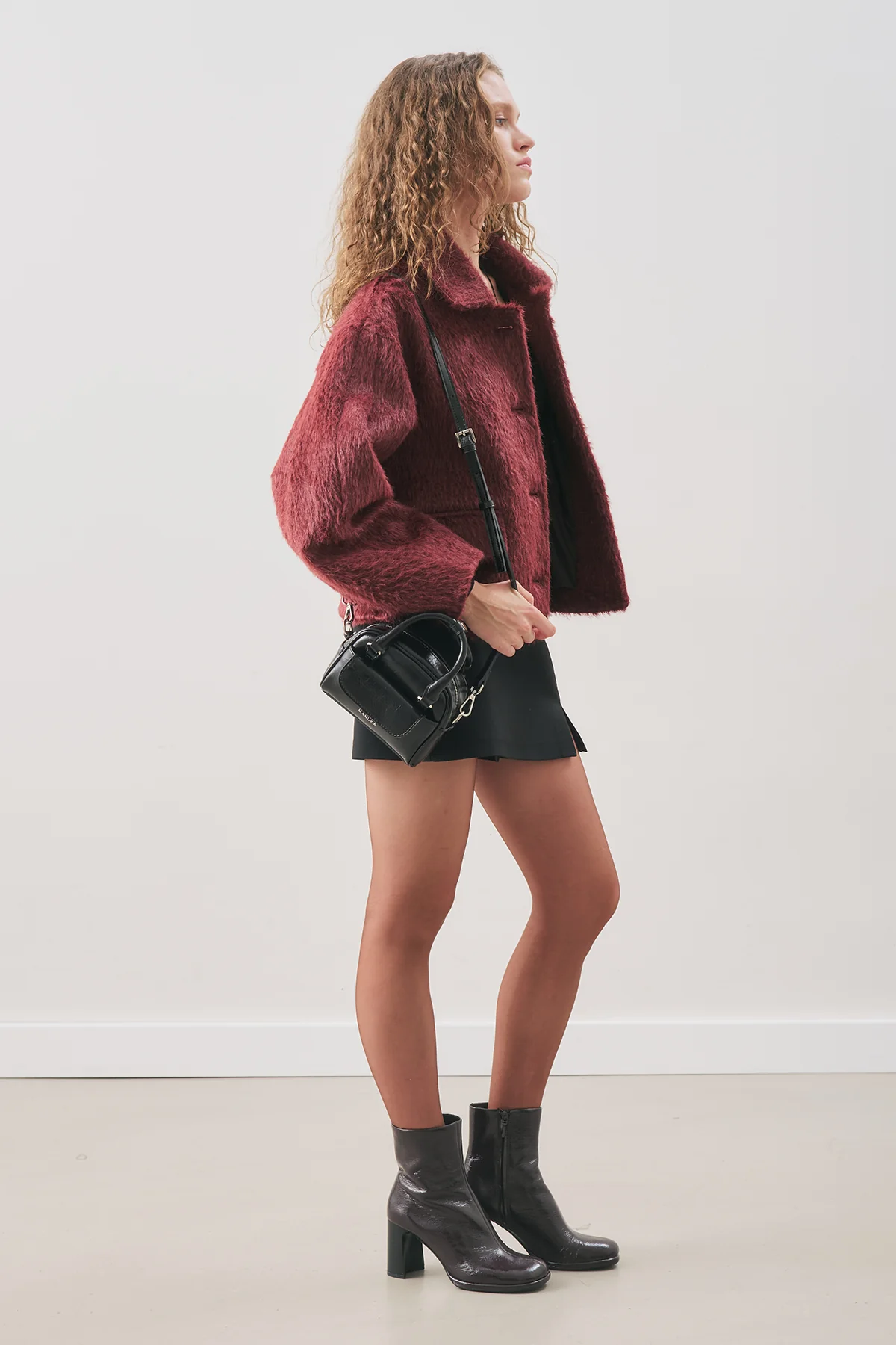 Bouclé Short Coat Burgundy - Image 4