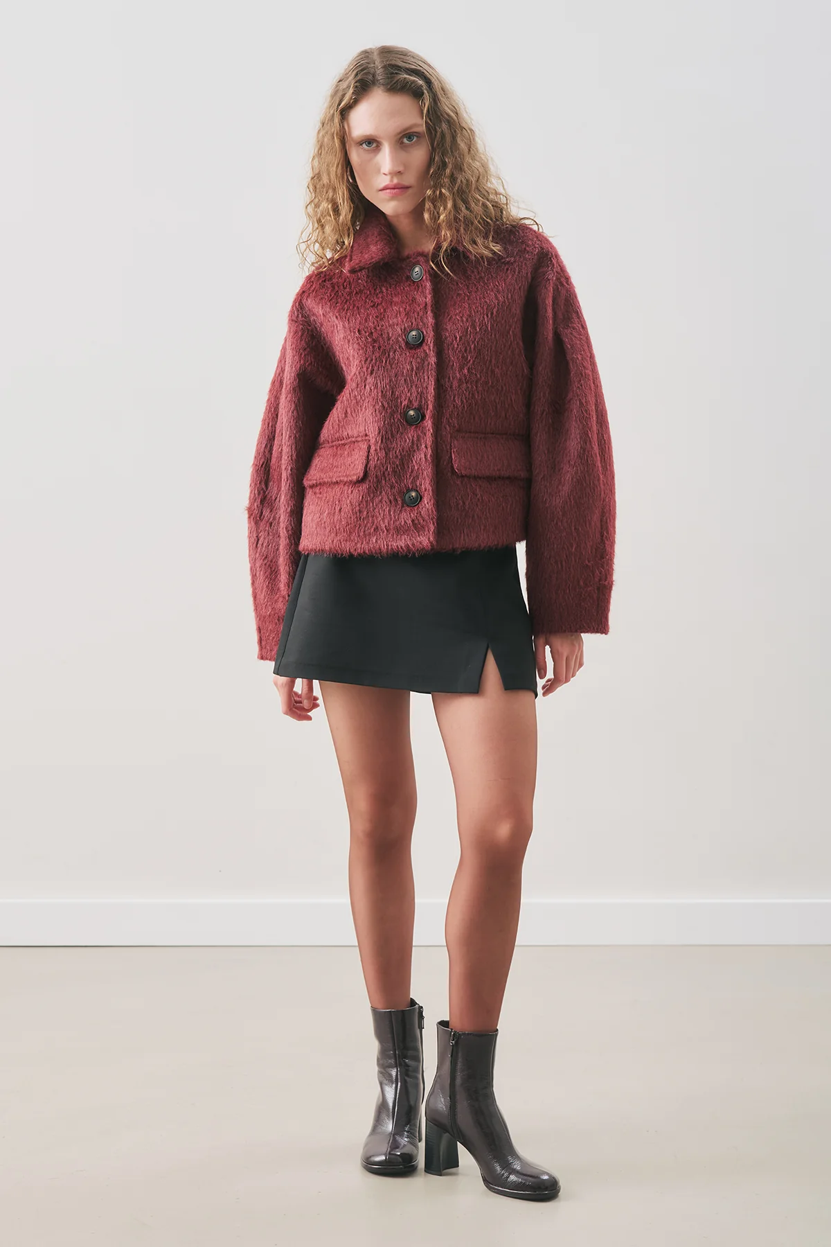 Bouclé Short Coat Burgundy - Image 5