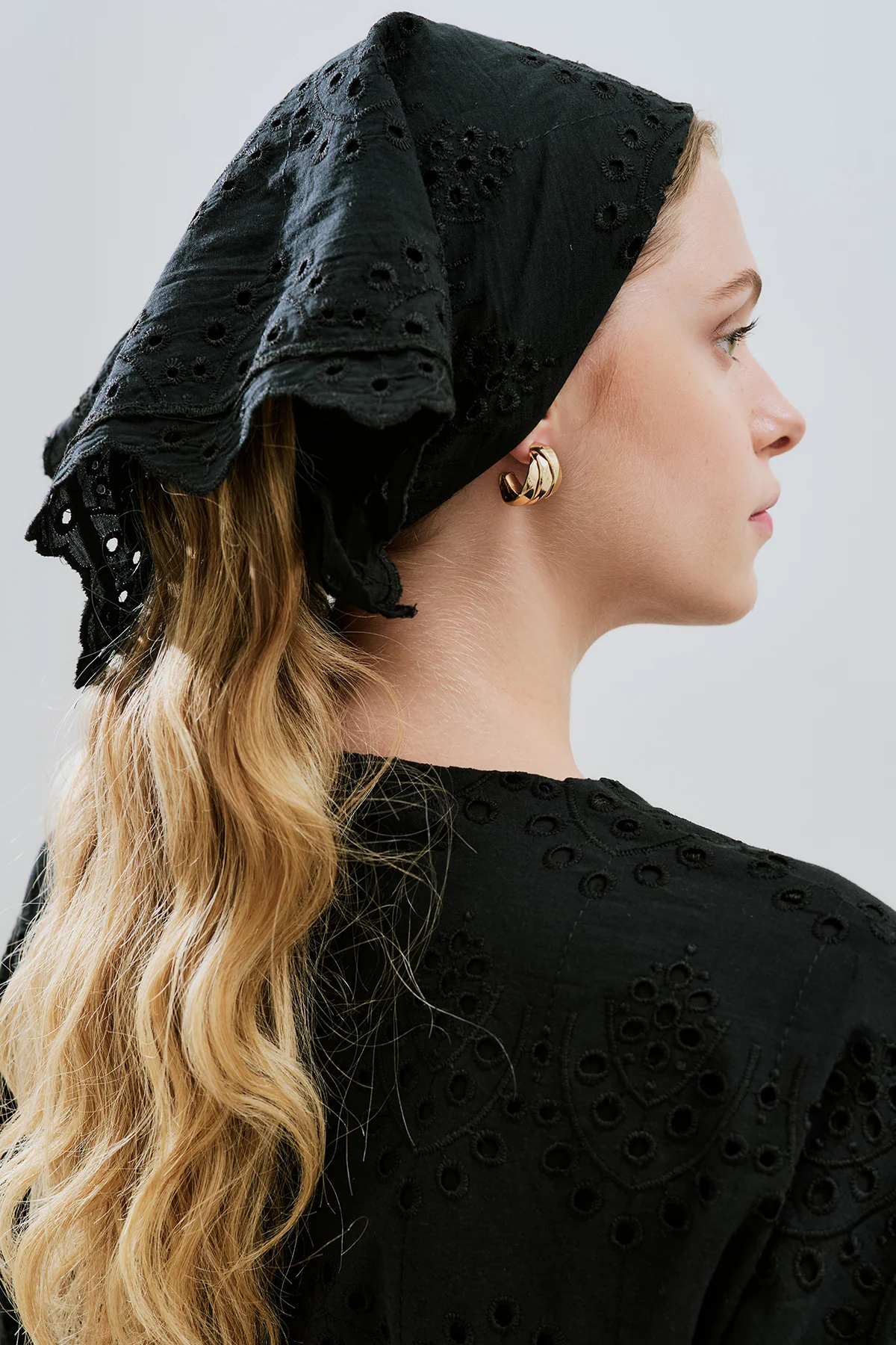 Broderie Button Dress Black - Image 6