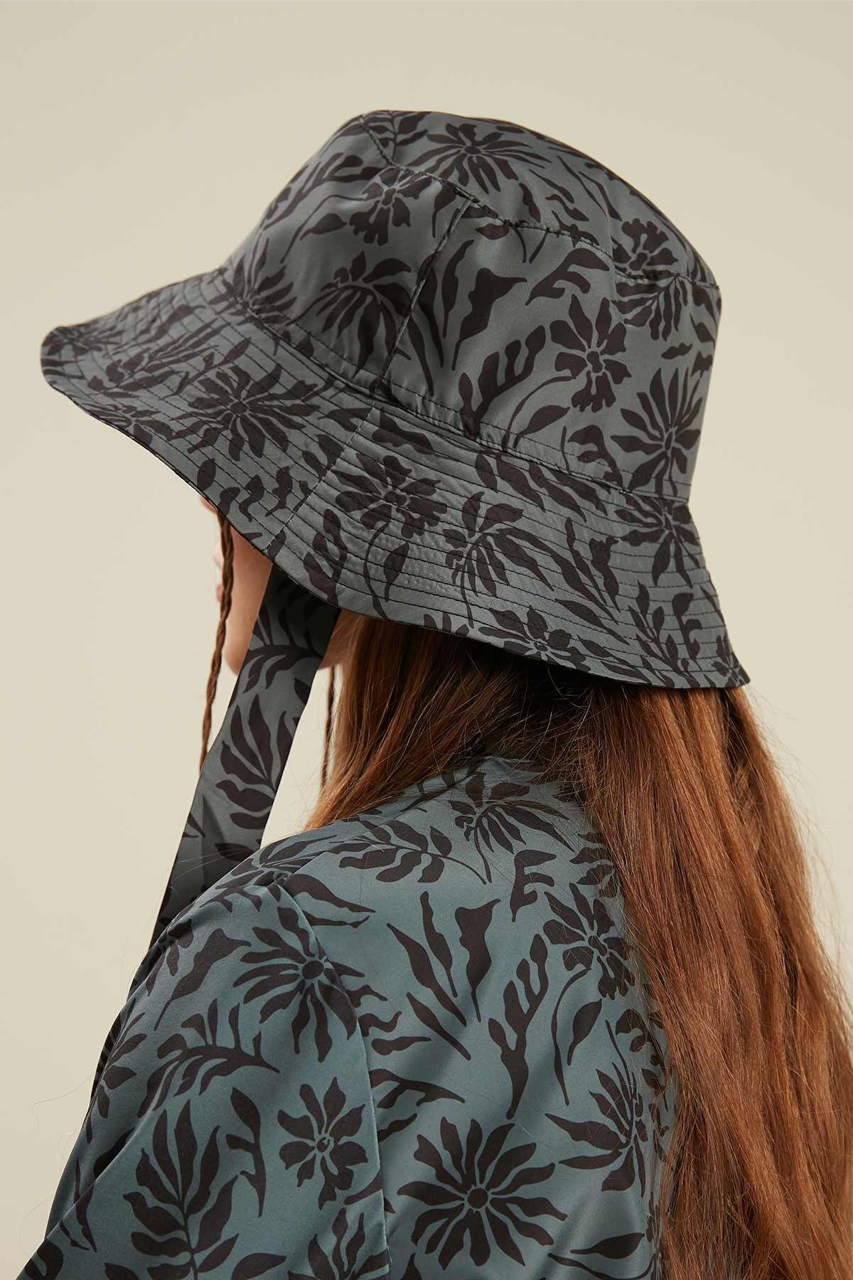 Bucket Hat With String Floral Green - Image 4