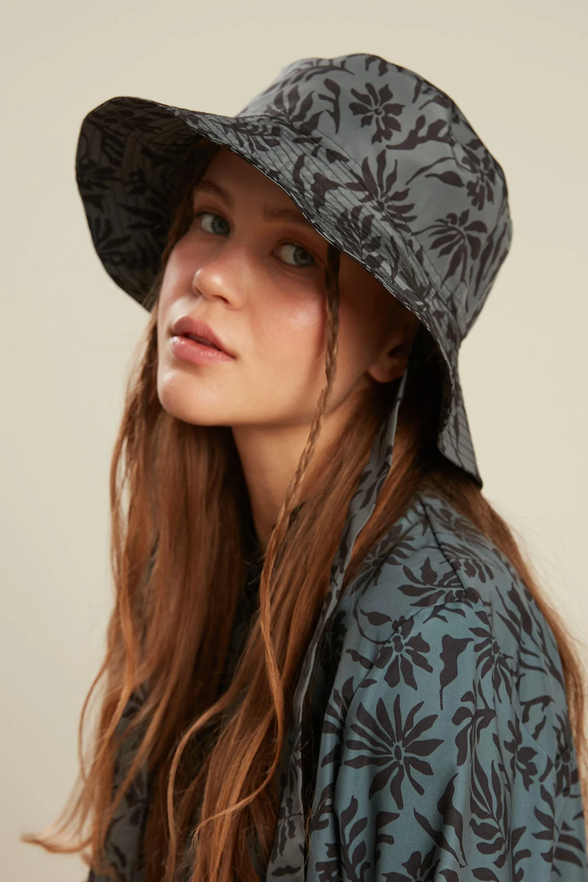 Bucket Hat With String Floral Green - Image 5