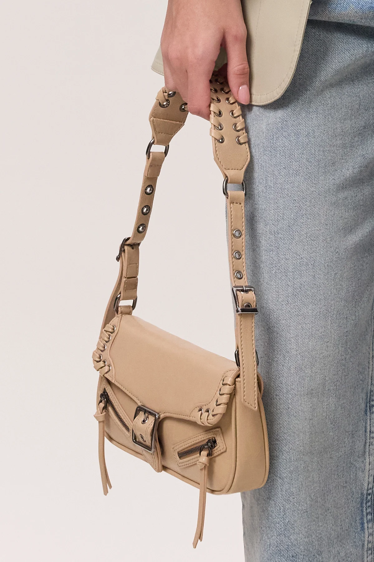 Buckle Detail Shoulder Bag Nude - Image 2
