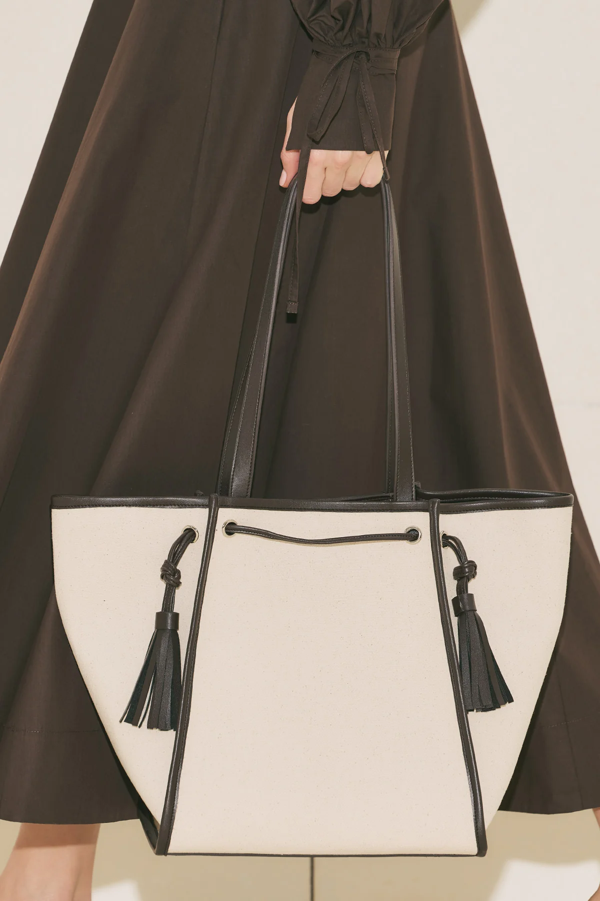 Canvas City Bag With Tassel Detail Brown - Image 2