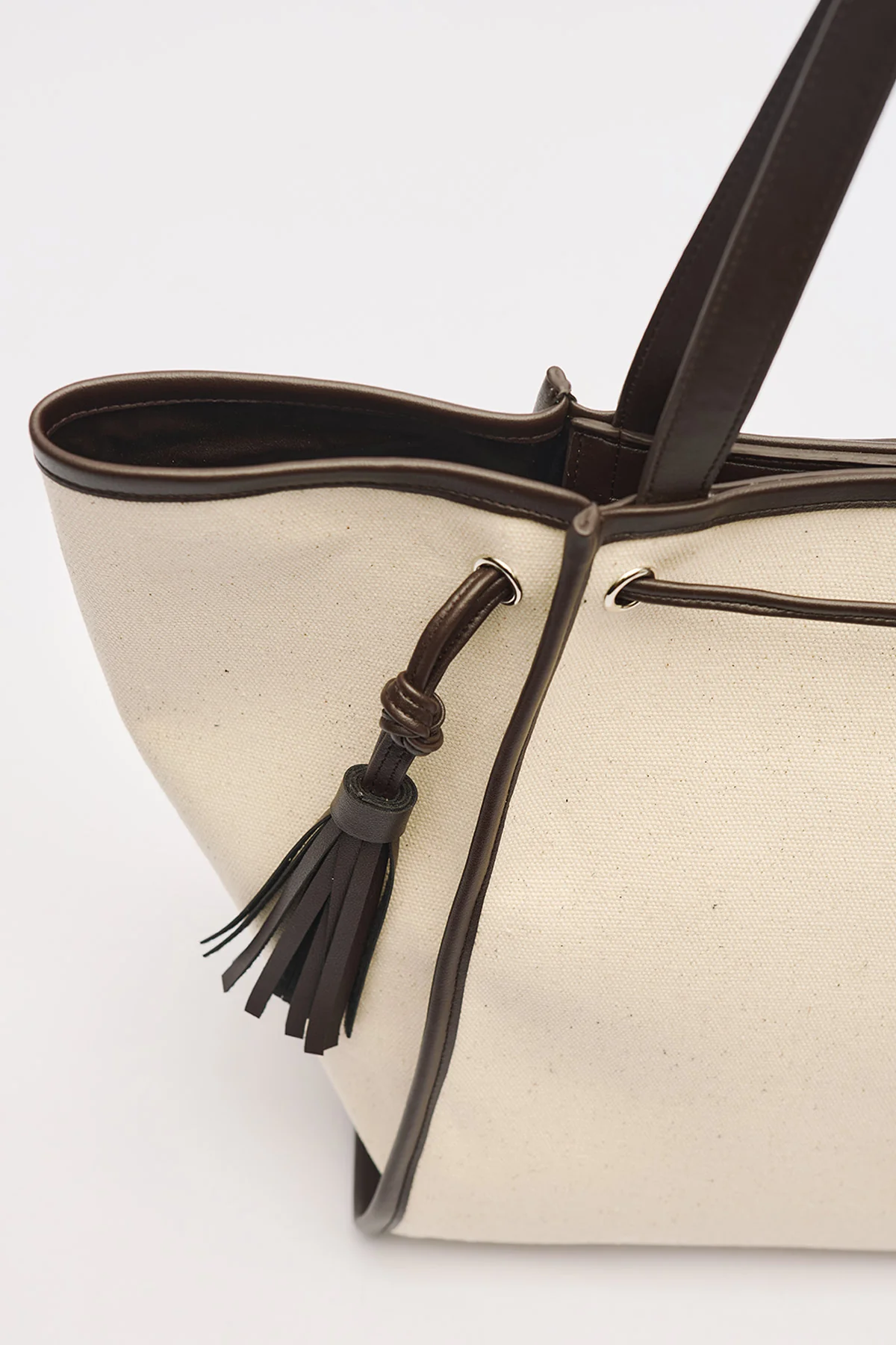 Canvas City Bag With Tassel Detail Brown - Image 9