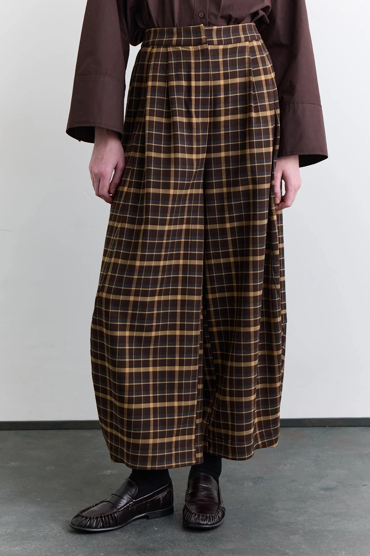 Checked Balloon Leg Trousers Brown - Image 4
