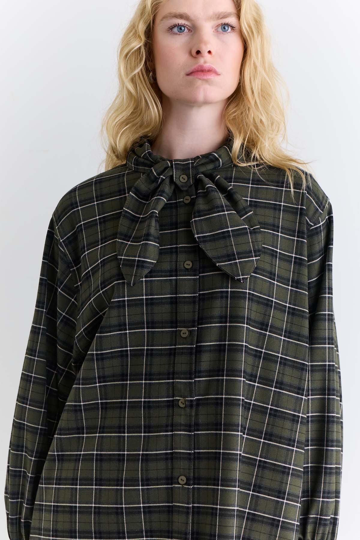Checked Tie Front Shirt Green - Image 5