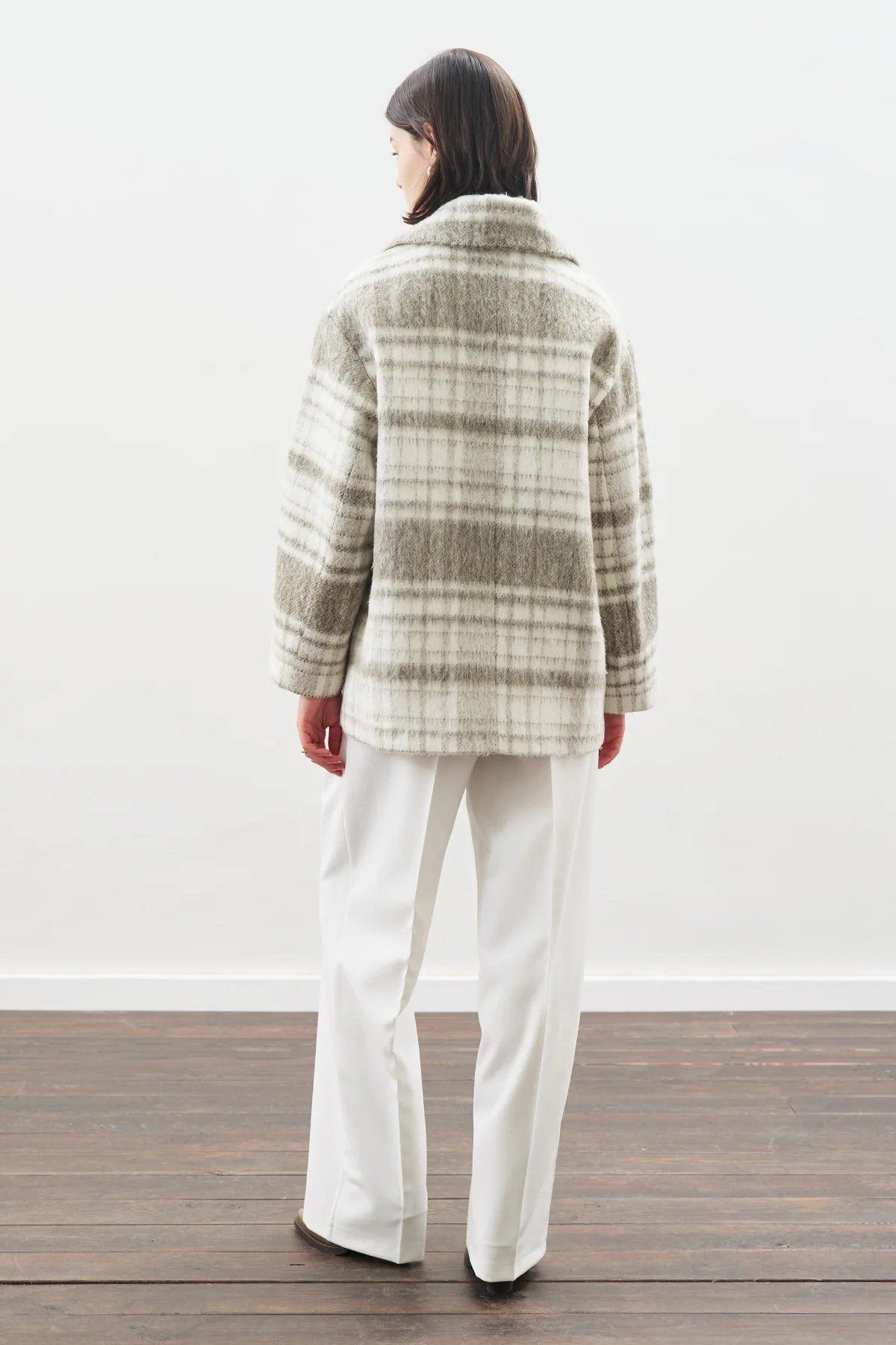Checked Wool Coat Beige - Image 6