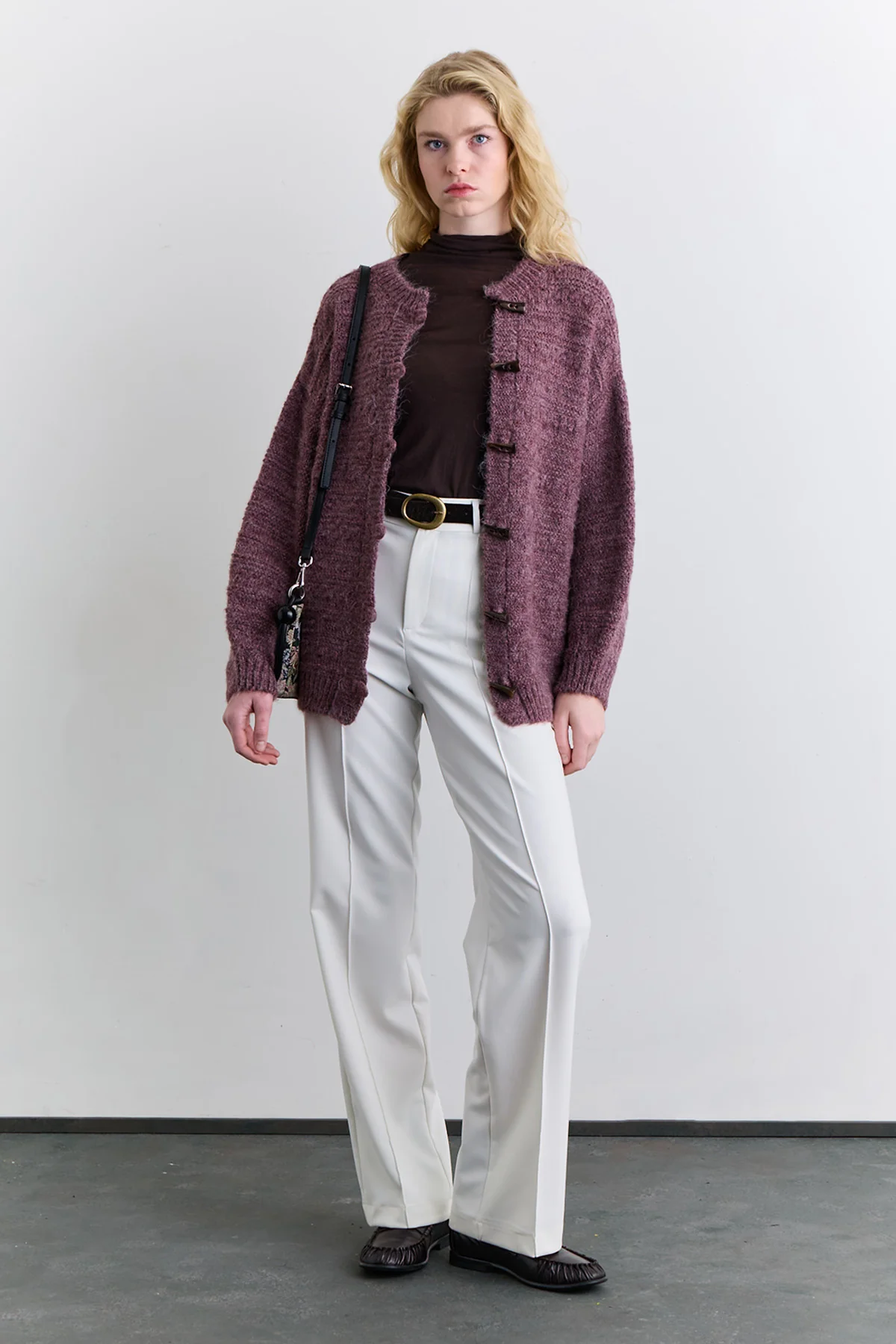 Chunky Button Knit Cardigan Burgundy - Image 2