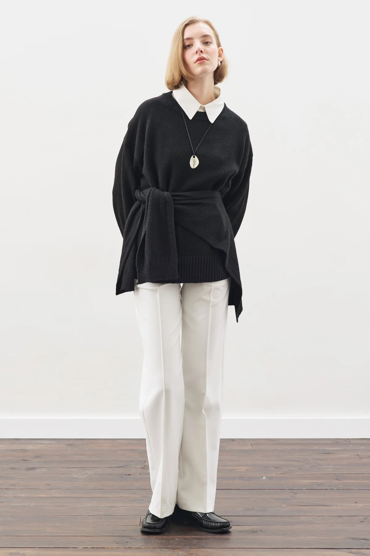 Chunky Oversized Sweater Black - Image 2