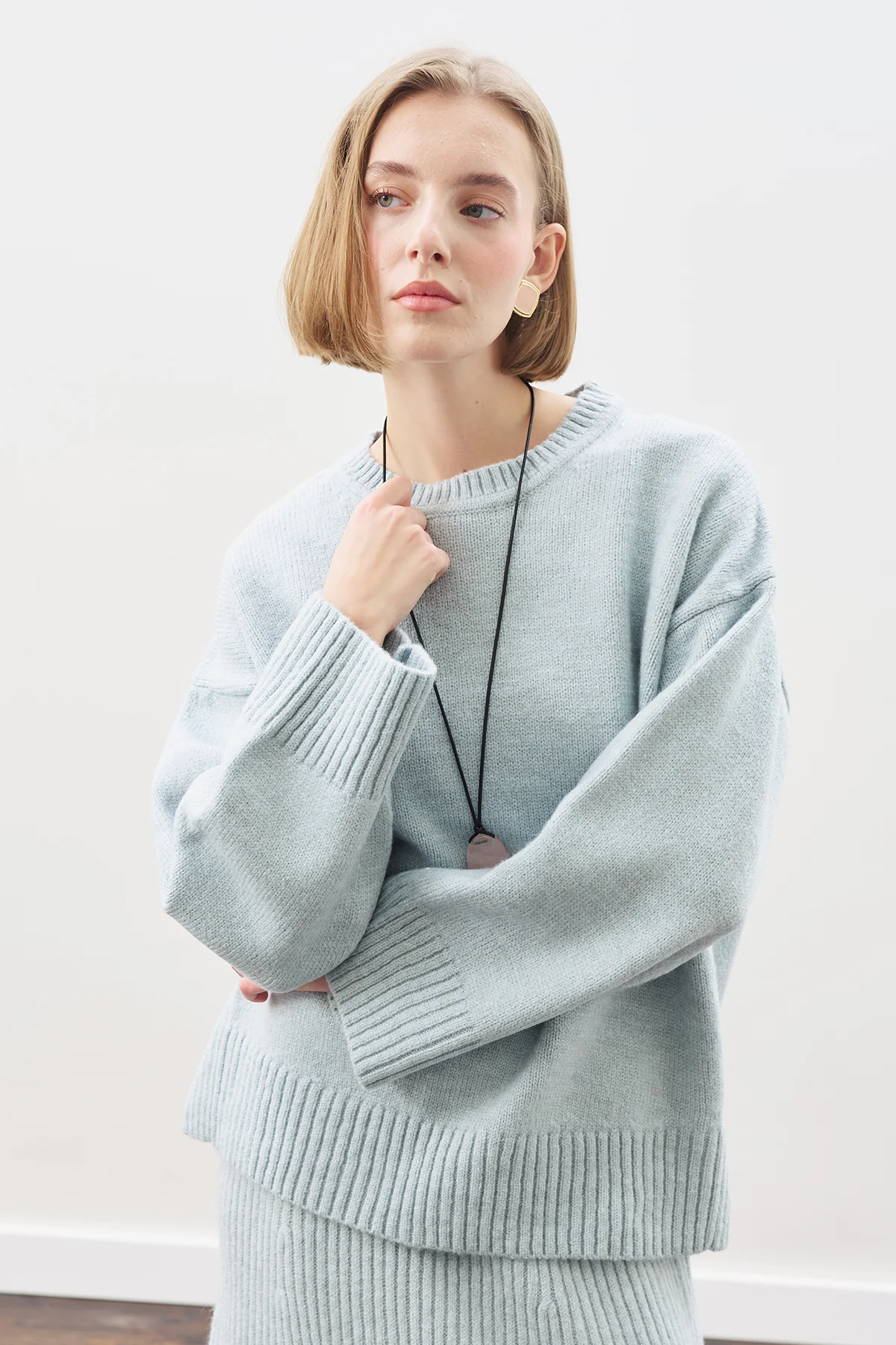 Chunky Oversized Sweater Blue - Image 2