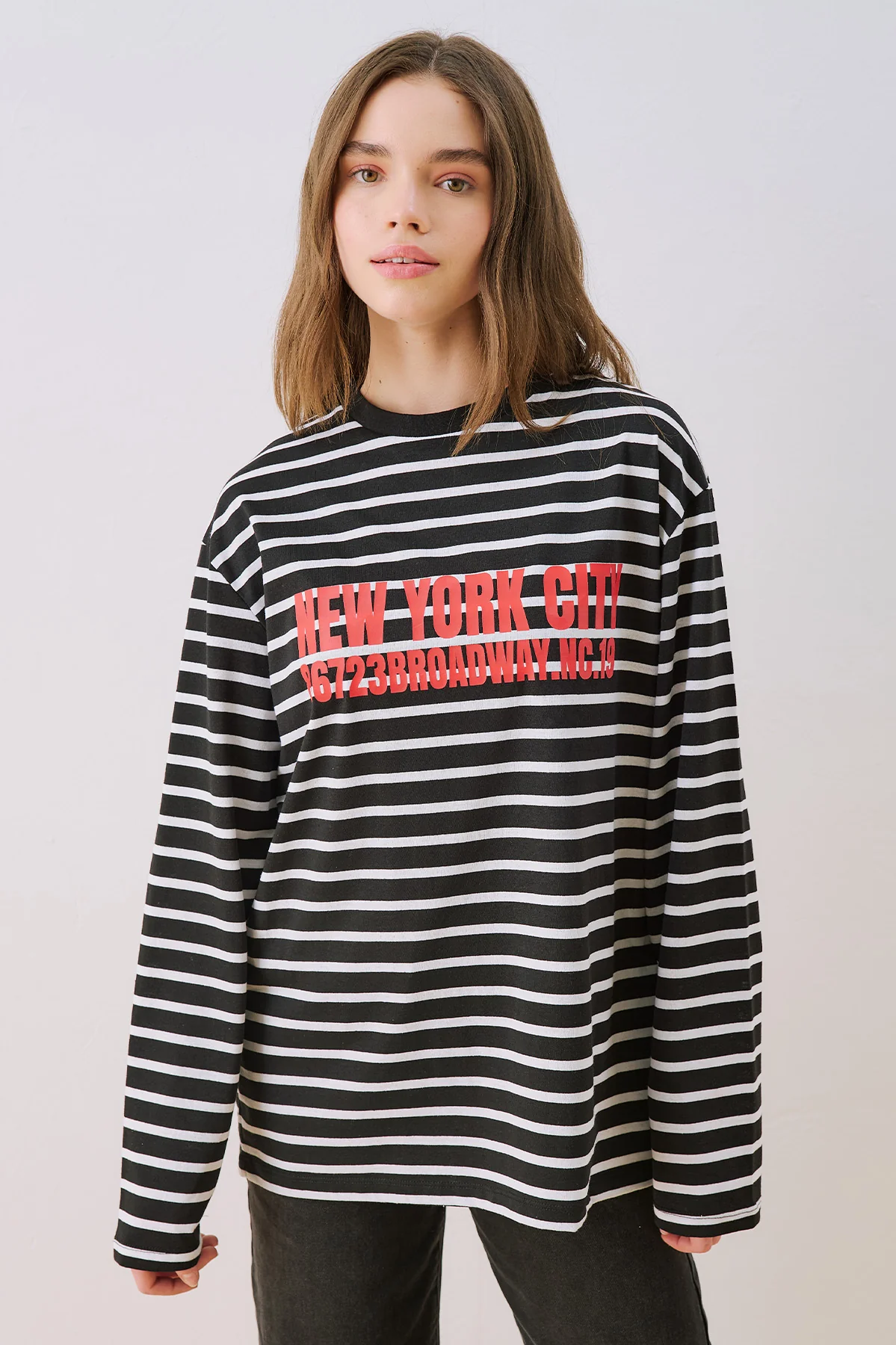 Oversized Striped T-Shirt Black - Image 3