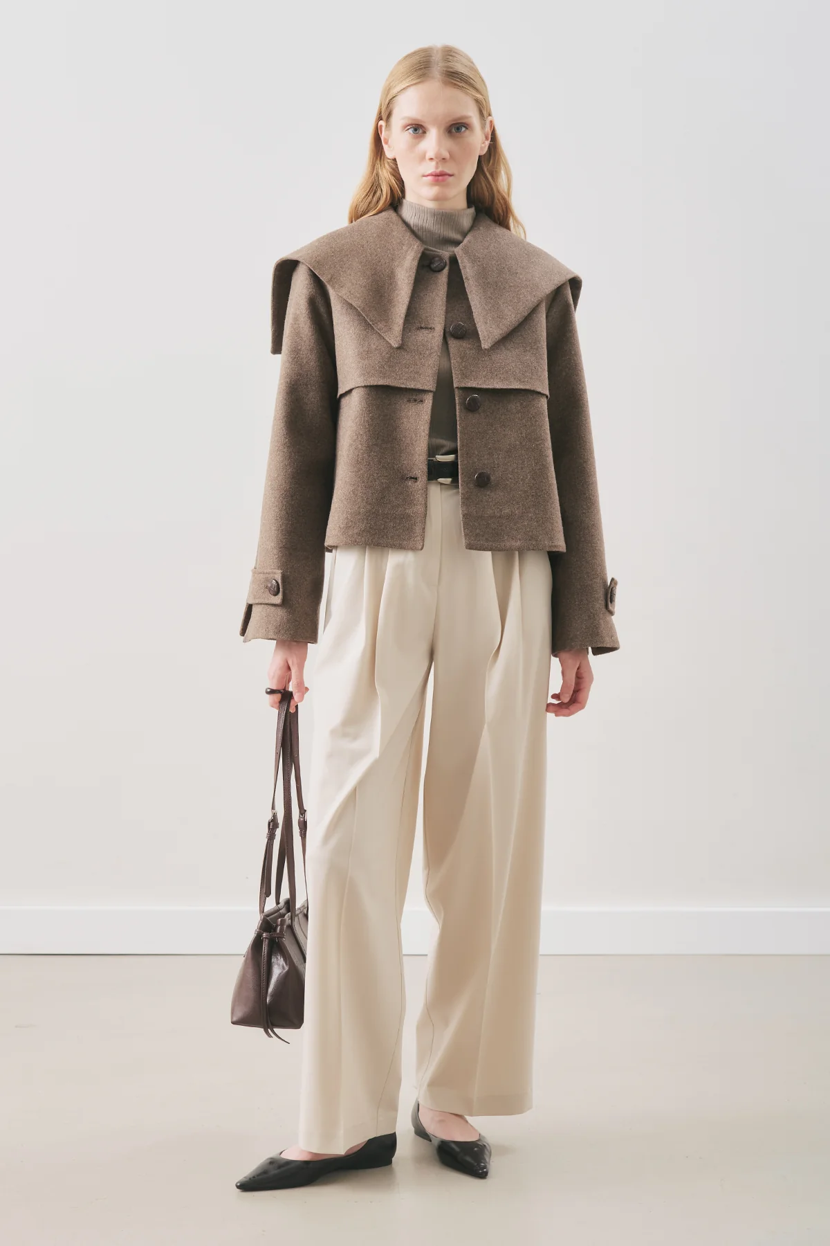 Classic Pleated Trousers Beige