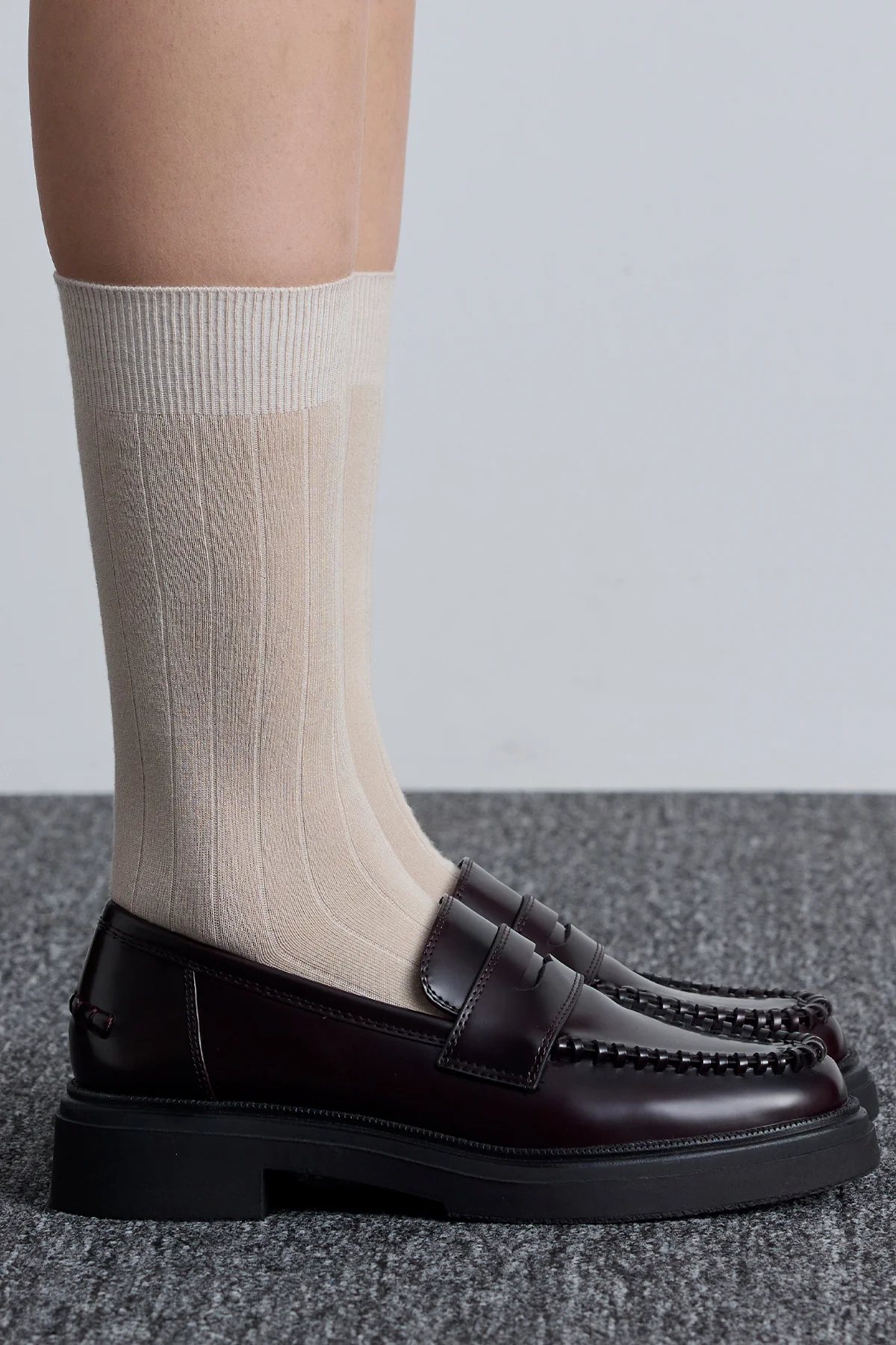 Classic Ribbed Socks Beige - Image 2