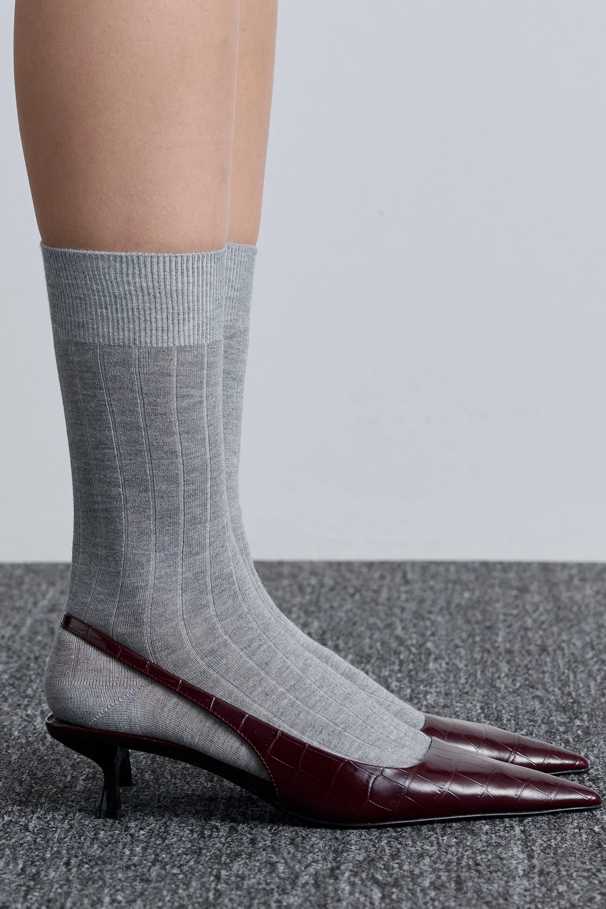 Classic Ribbed Socks Grey - Image 2