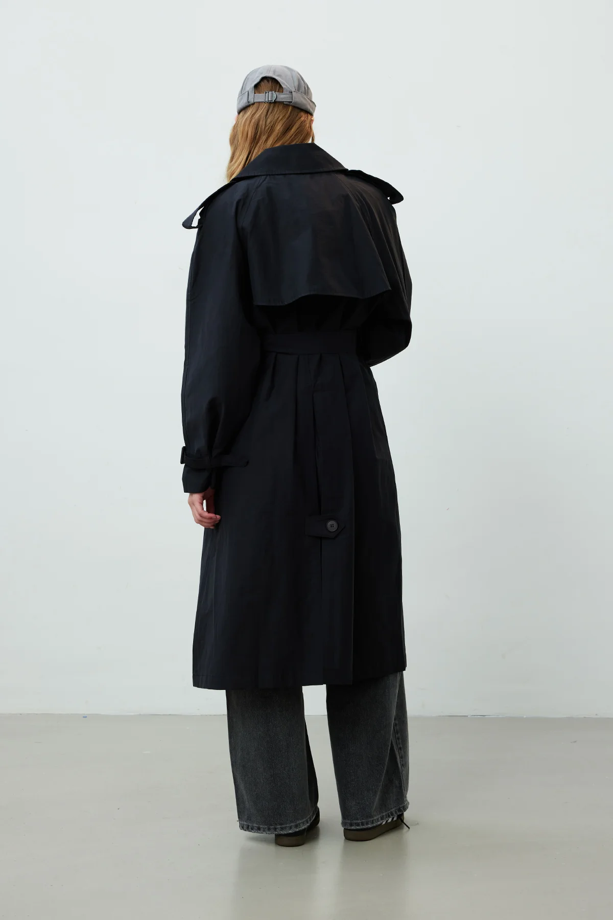 Copenhagen Oversize Trench Coat Black - Image 8