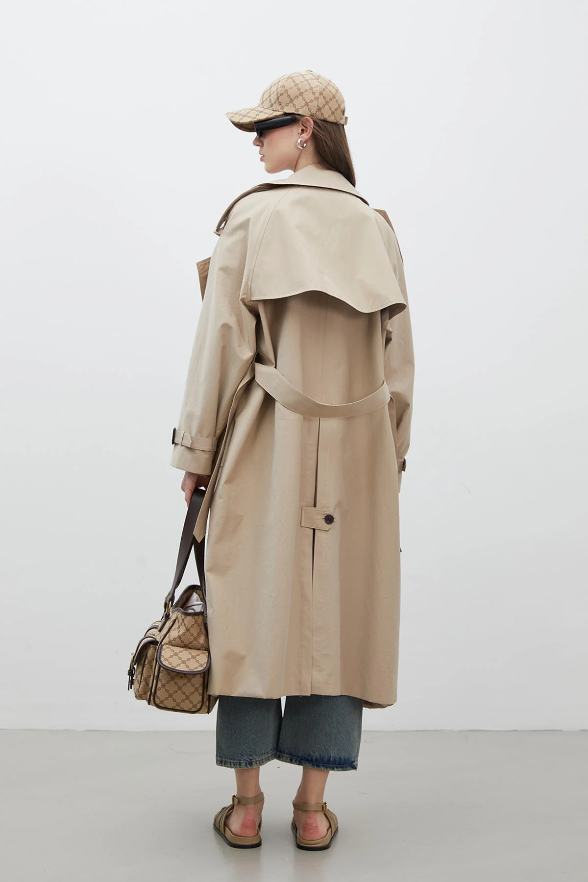 Copenhagen Oversize Trench Coat Camel - Image 9