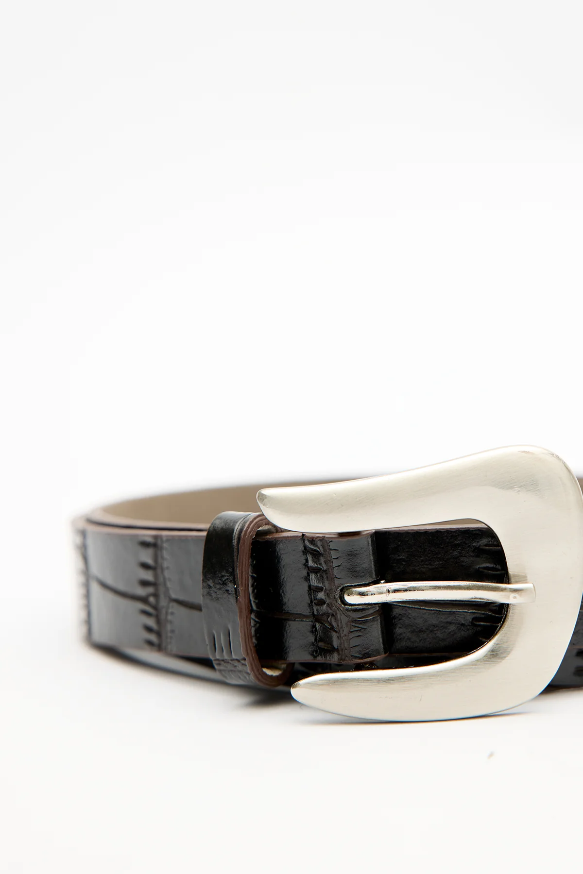 Croc-Effect Belt Brown - Image 3