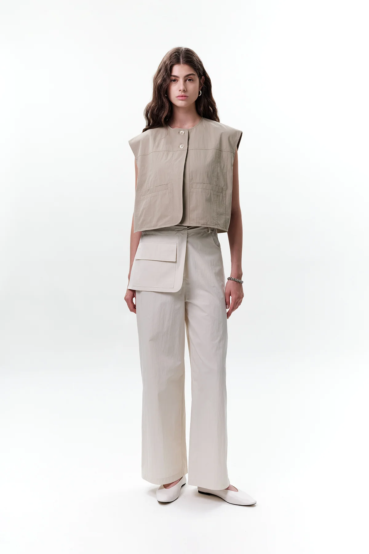 Cropped Vest With Pocket Detail Green - Image 3