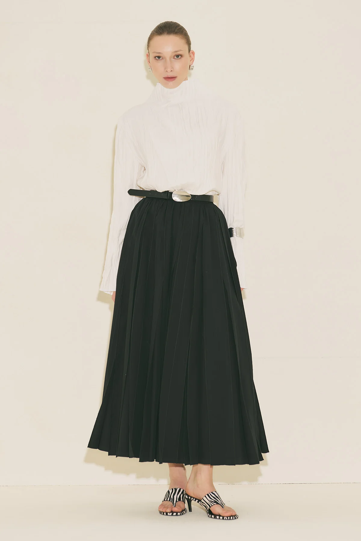 Crush Texture Blouse Ecru - Image 7