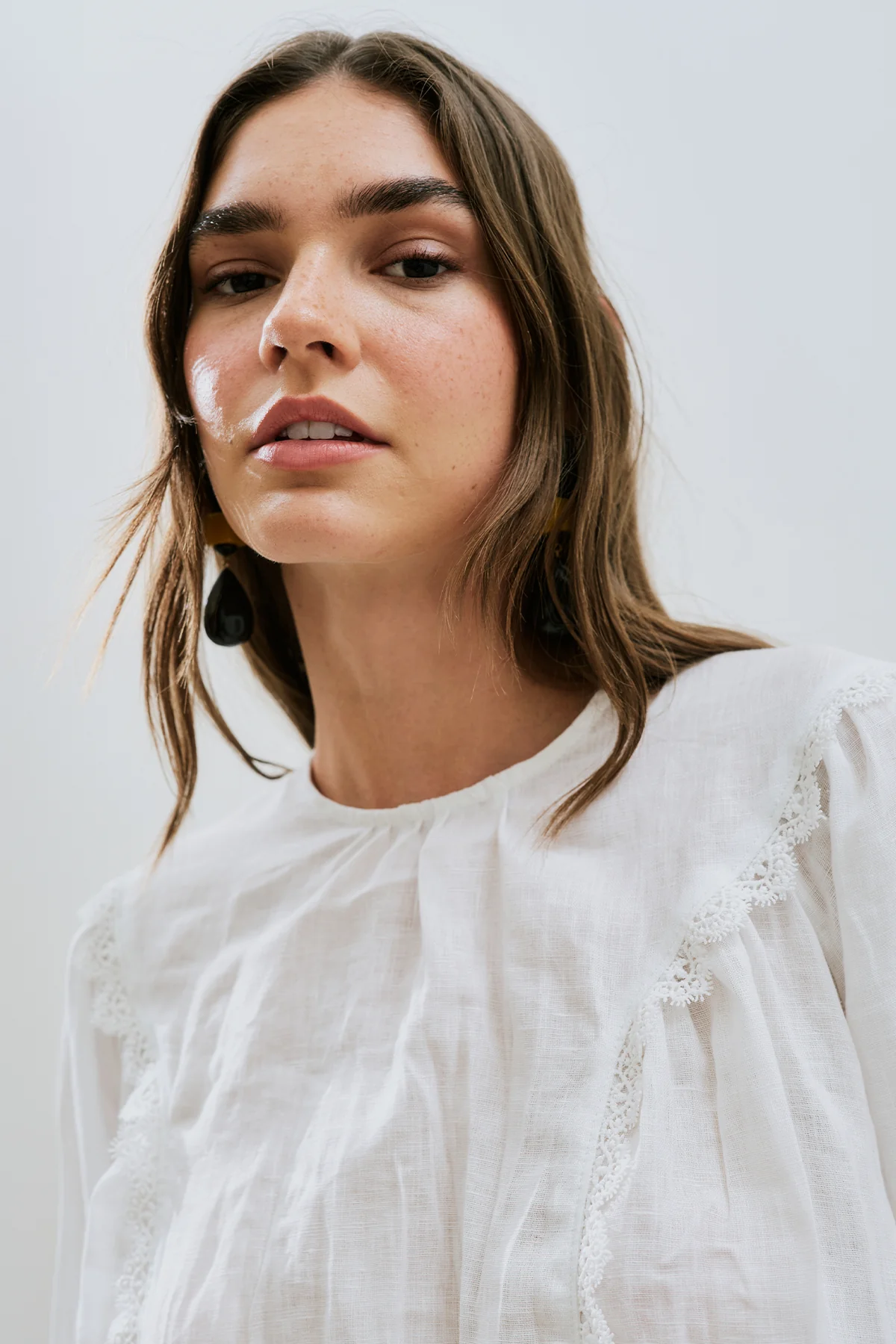 Crushed Linen Blouse Ecru - Image 2