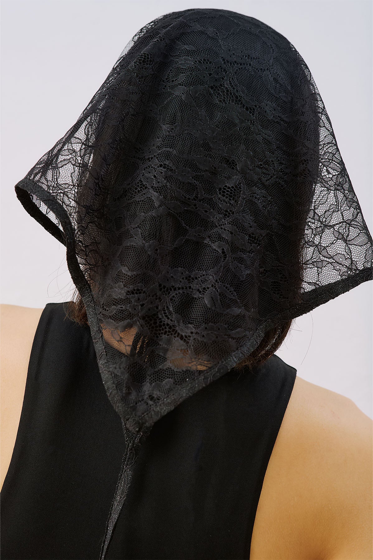 Lace Triangle Scarf Black - Image 3