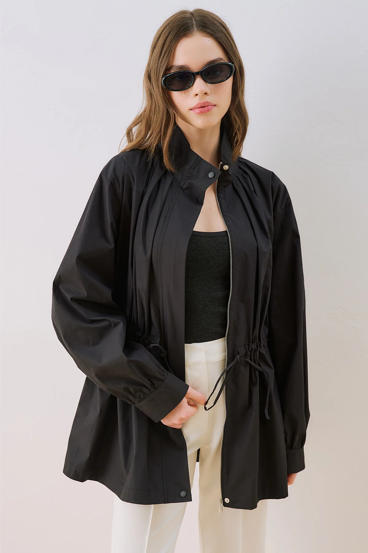 Dina Pleat Detail Jacket Black - Image 5