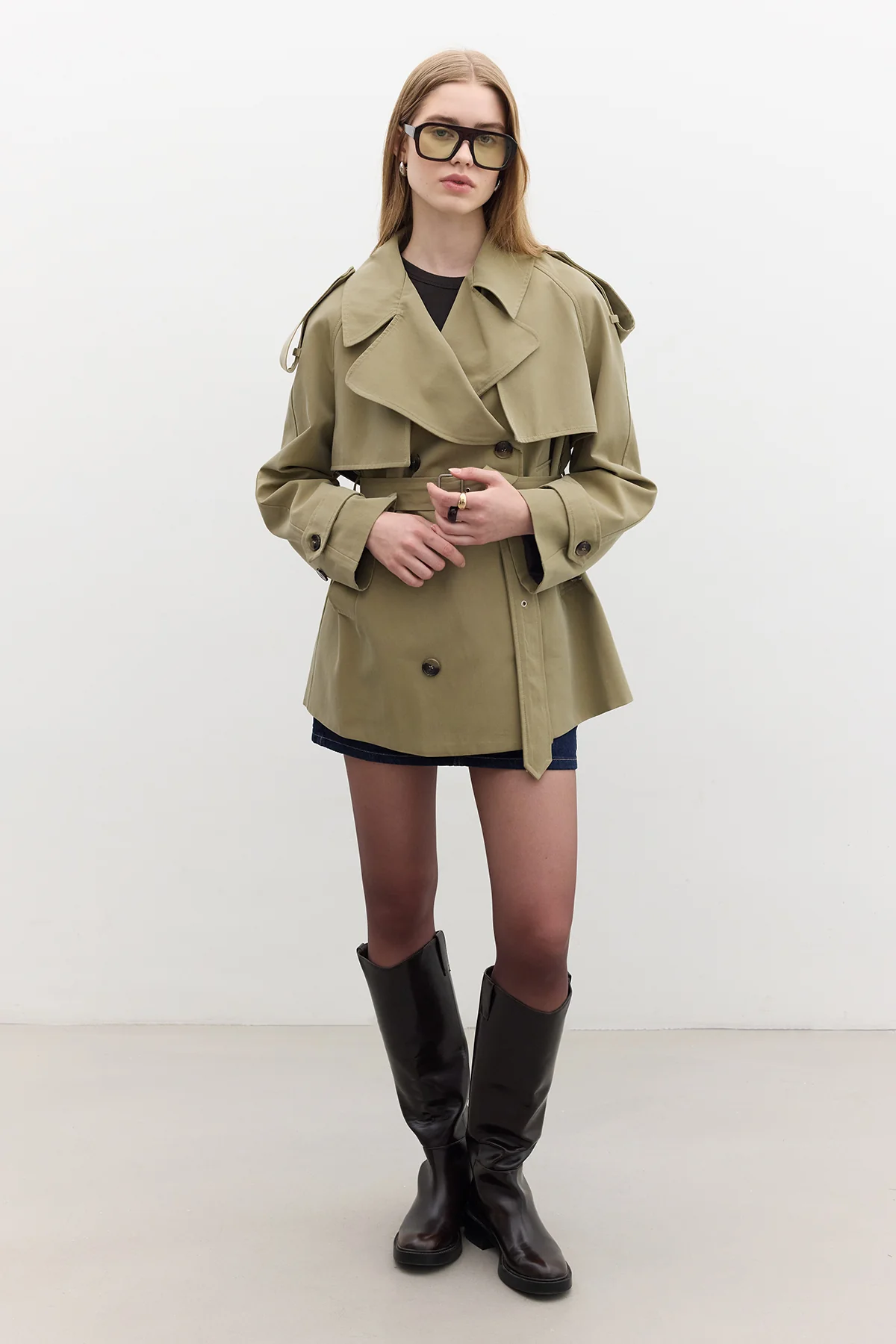 Double-Breasted Cropped Trench Coat Green - Image 6