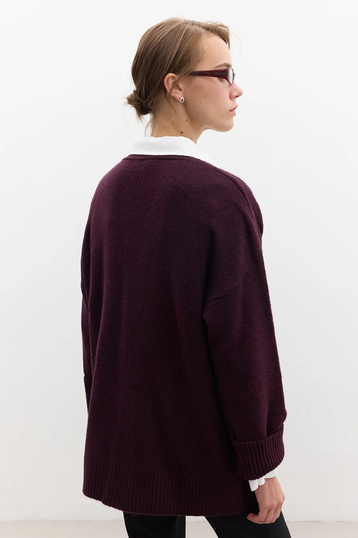 V Neck Knit Sweater Damson - Image 8