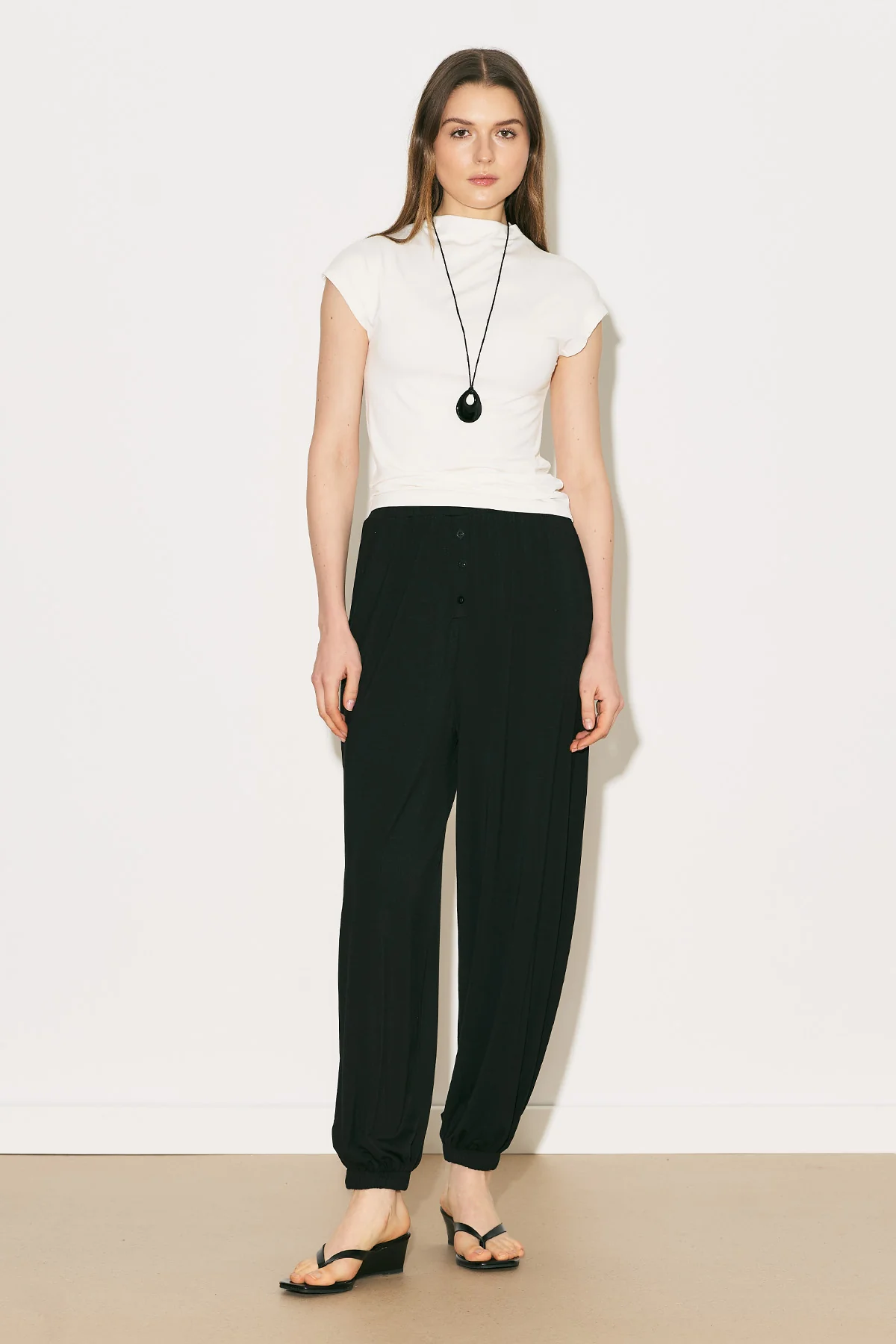 Easy Harem Trousers Black - Image 4