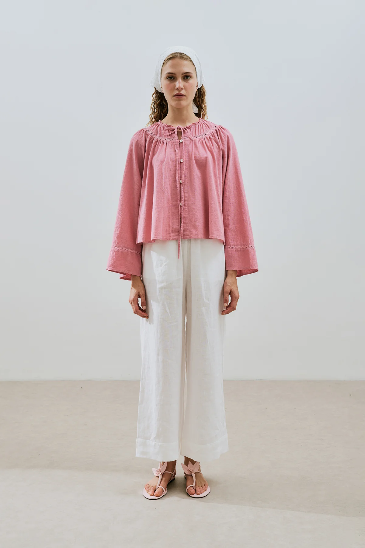 Embroidered Crop Blouse Pink - Image 3
