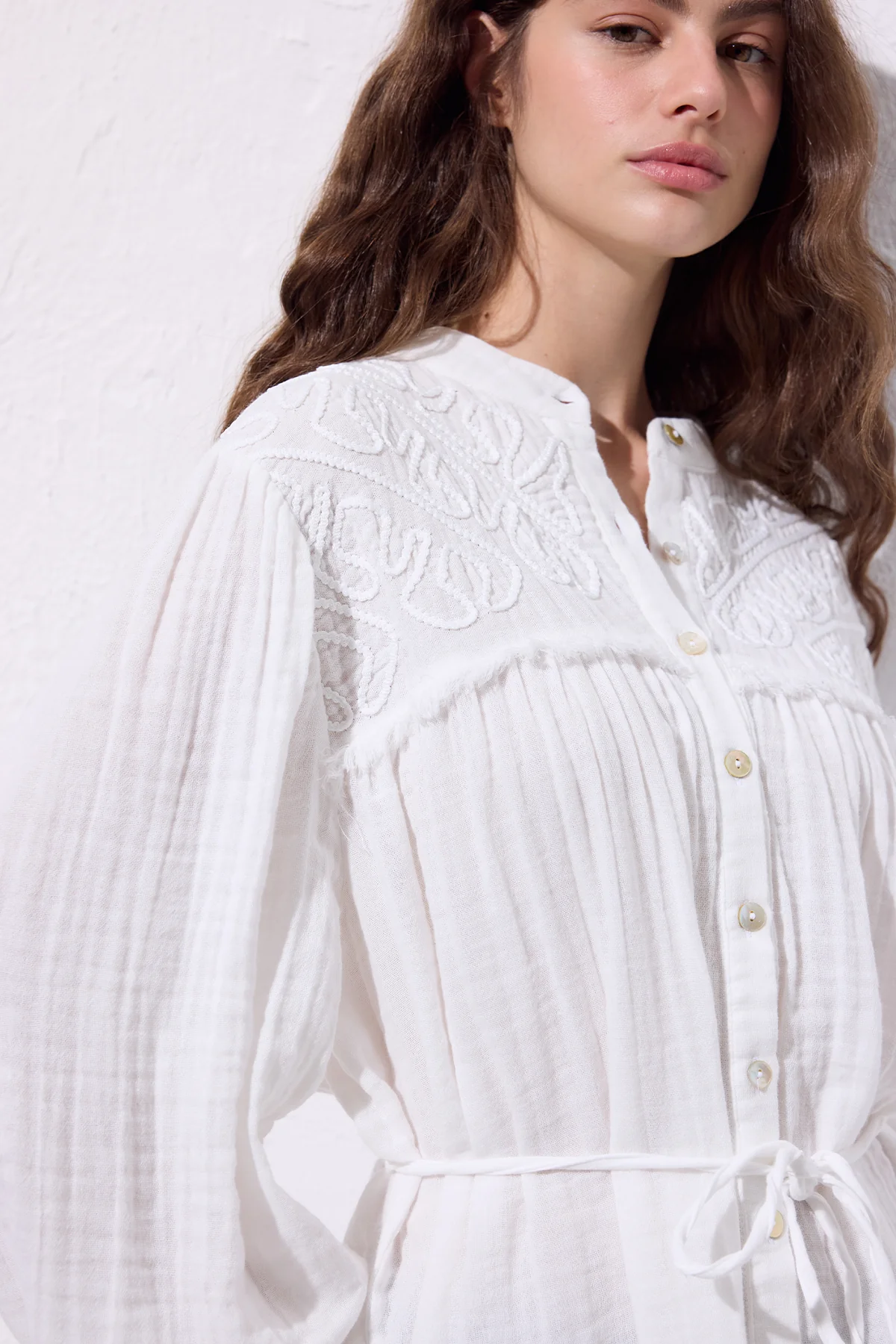 Embroidered Muslin Shirt Ecru - Image 3