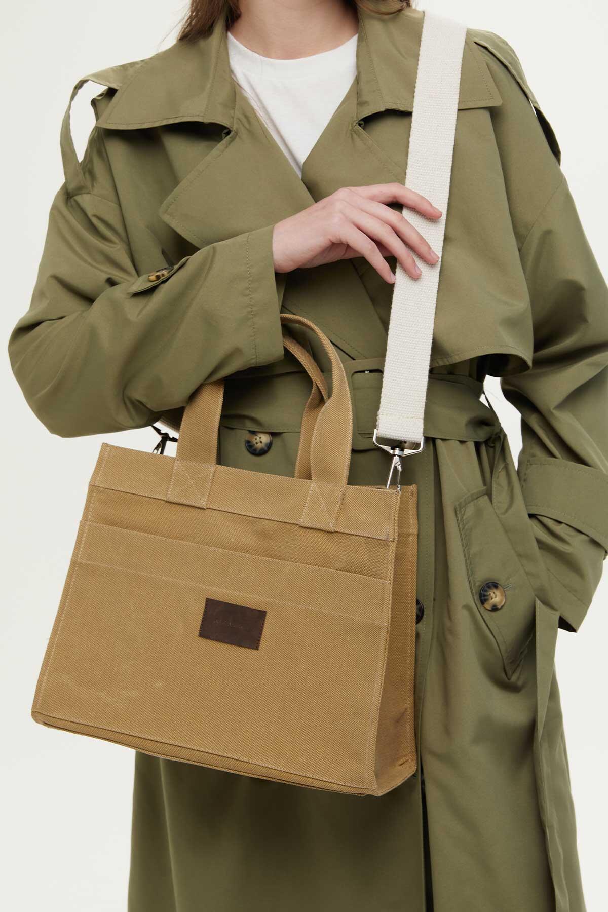 Faded Effect Medium Canvas Bag Camel - Image 4
