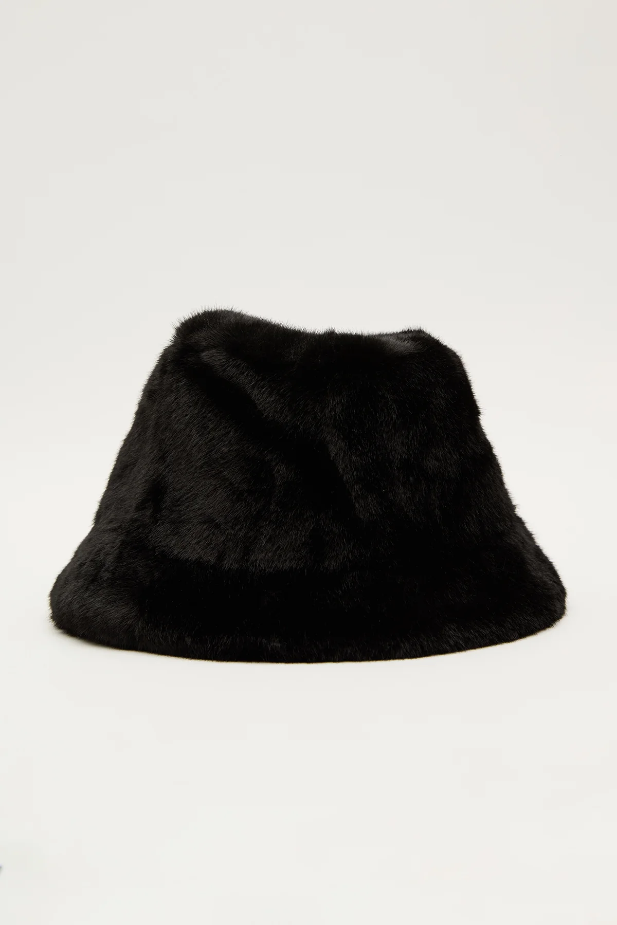 Faux Fur Bucket Hat Black - Image 4