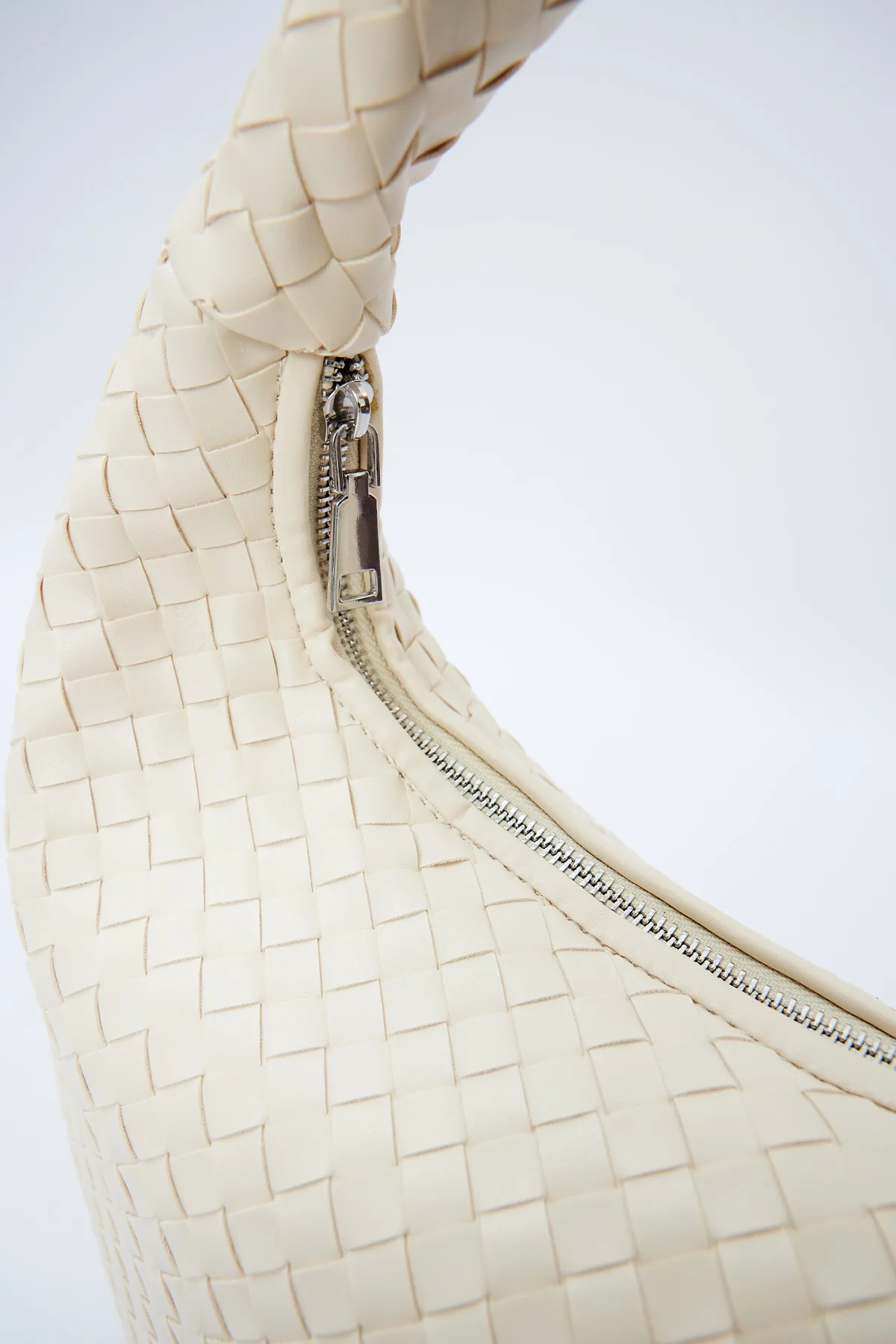Frances Large Knit Bag Beige - Image 5