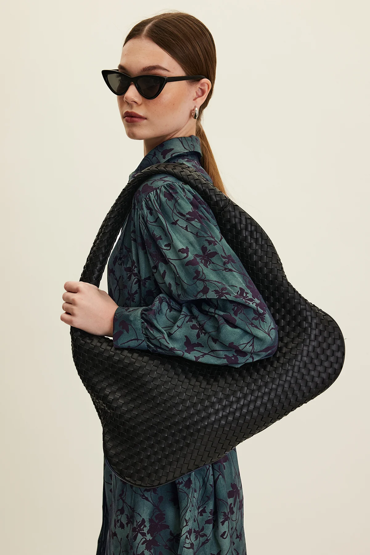 Frances Large Knit Bag Black - Image 2