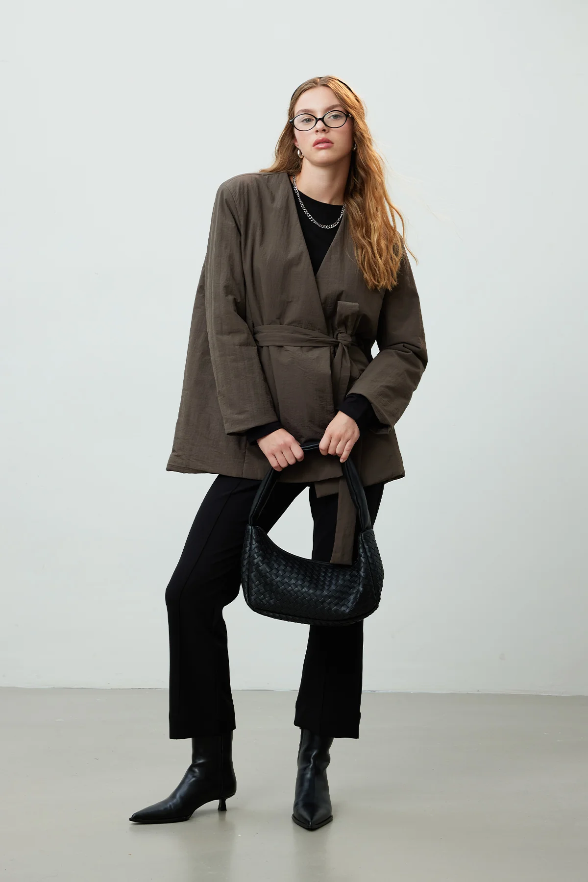 Frances Woven Oval Bag Black - Image 2