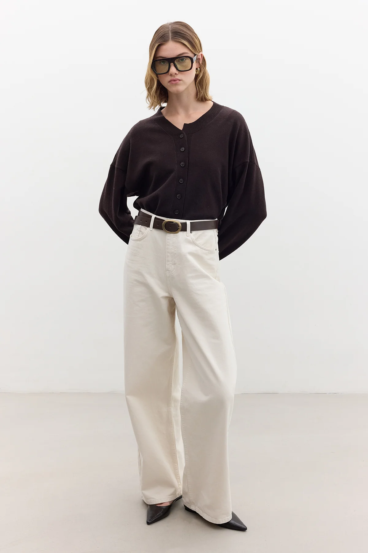 Gabardine Baggy Trousers Beige - Image 3
