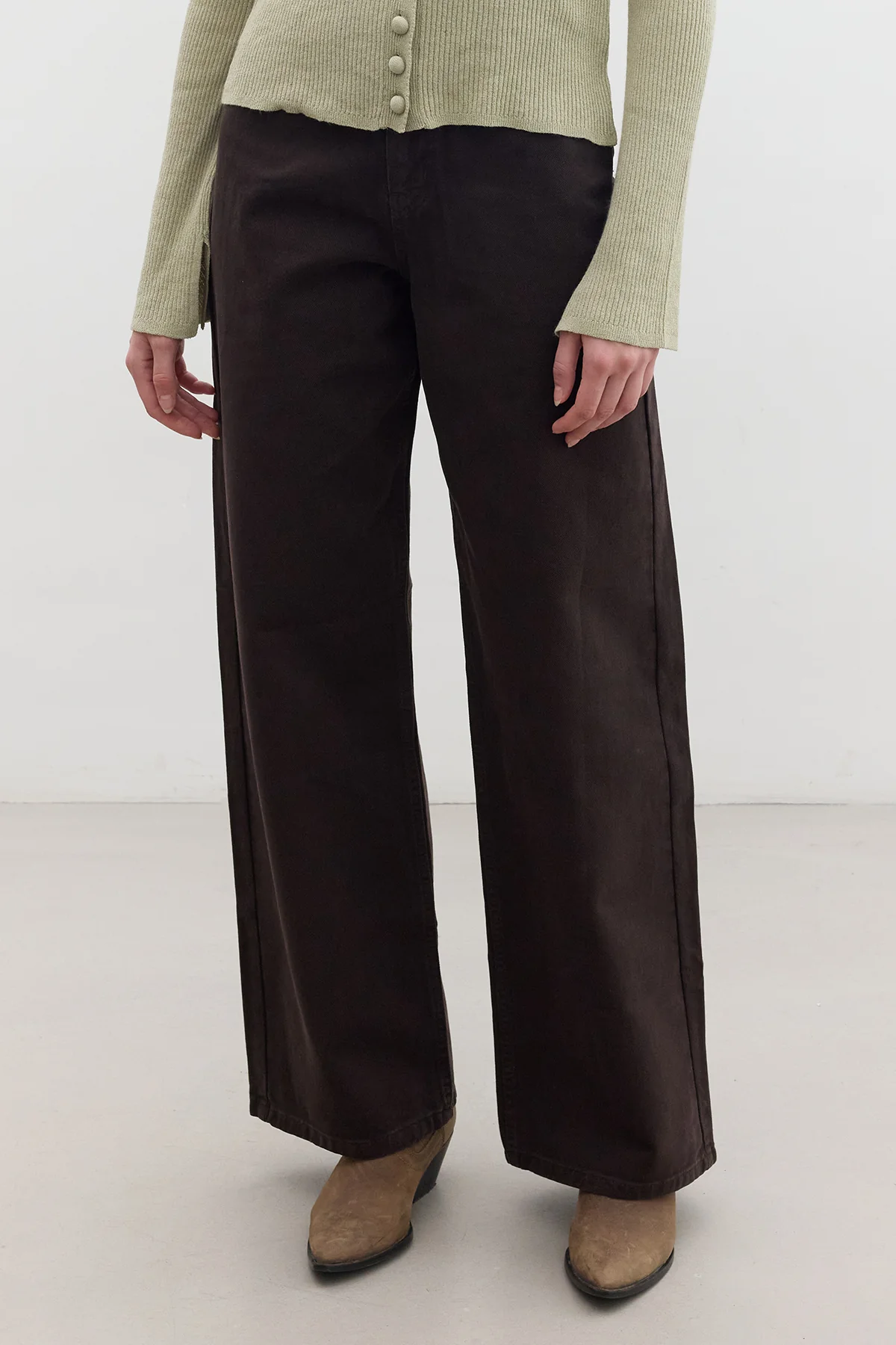 Gabardine Baggy Trousers Brown - Image 4