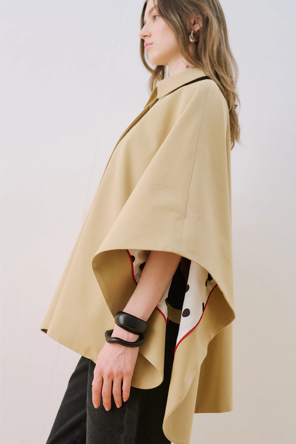 Wide Collar Cape Jacket Camel - Image 6
