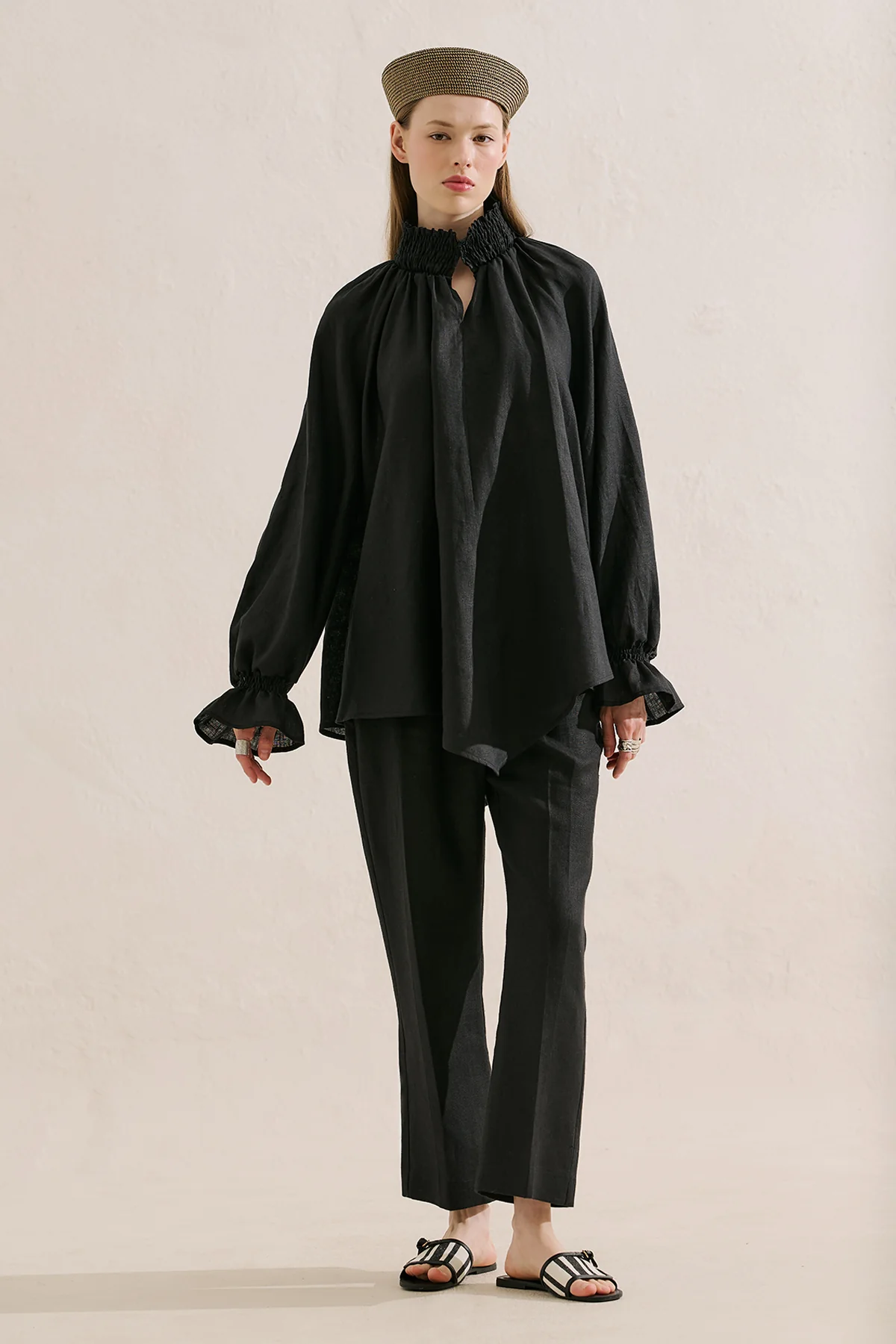 Shirred Linen Balloon Sleeve Blouse Black - Image 3