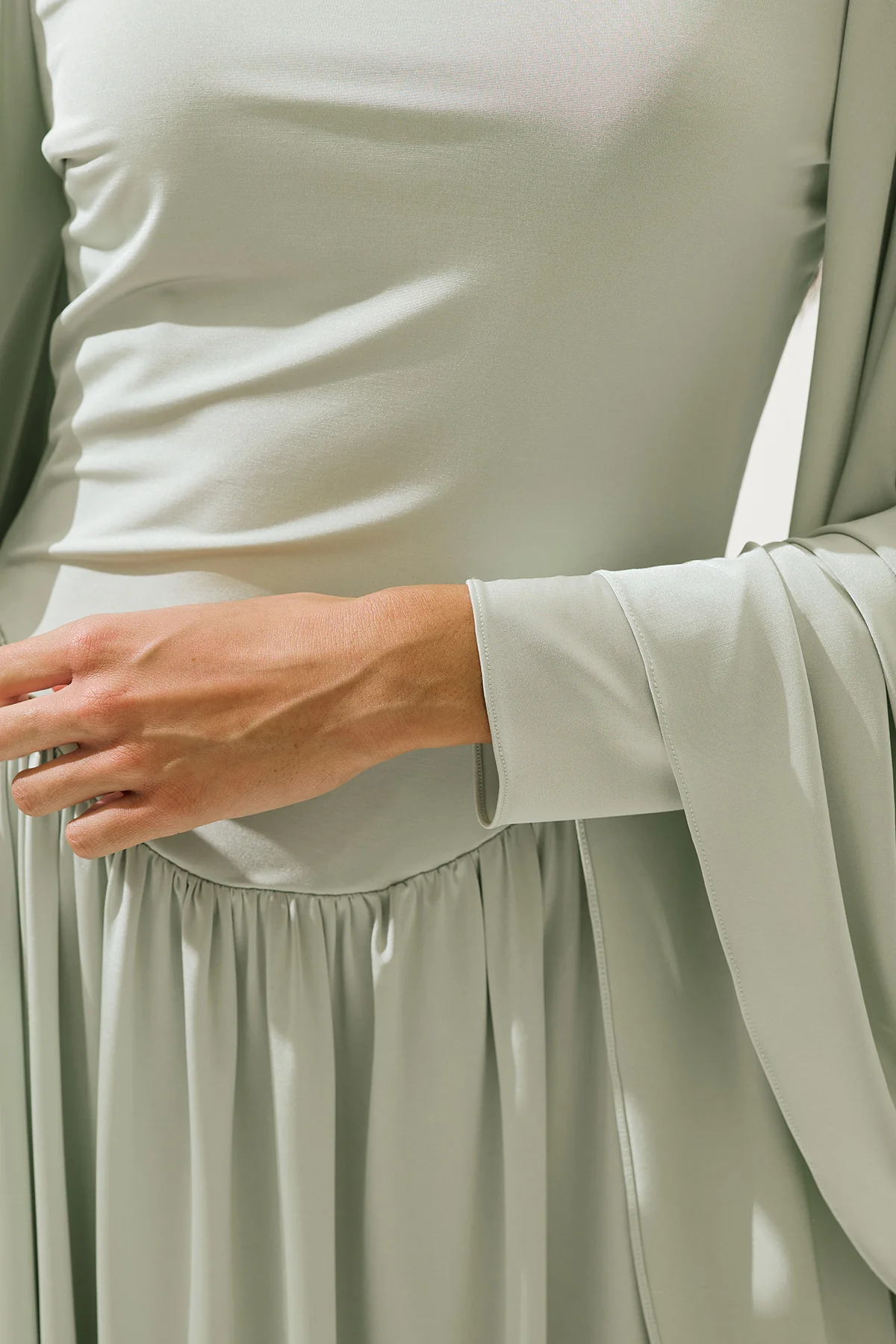 Helsa Evening Dress Green - Image 7