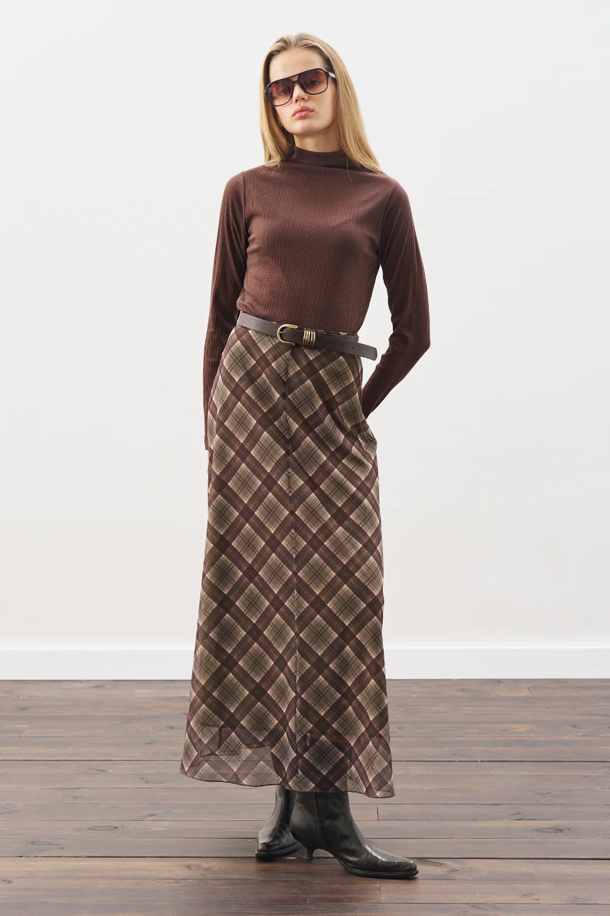 High-Neck Bodysuit Brown - Image 2